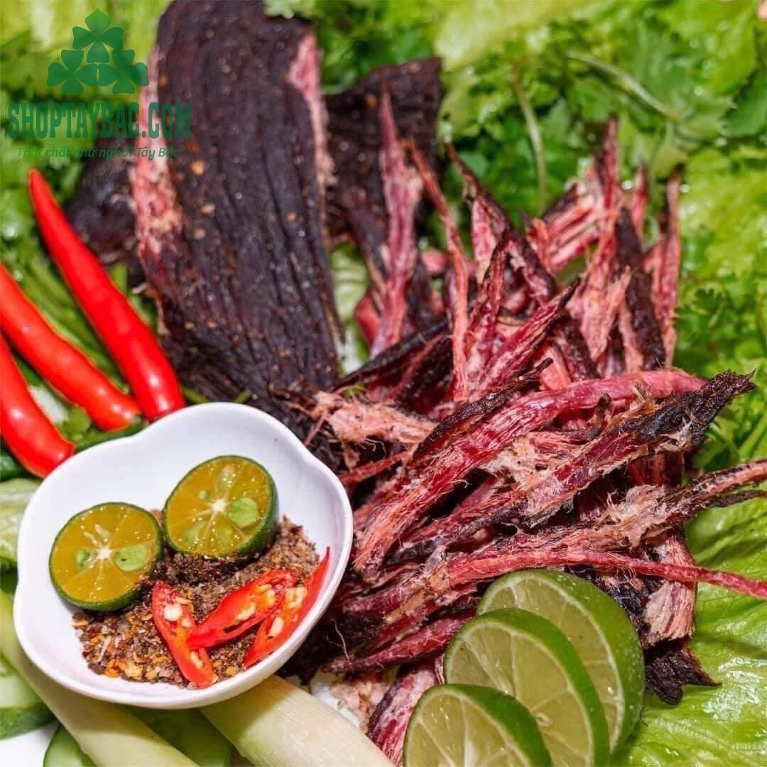 Thịt bò gác bếp