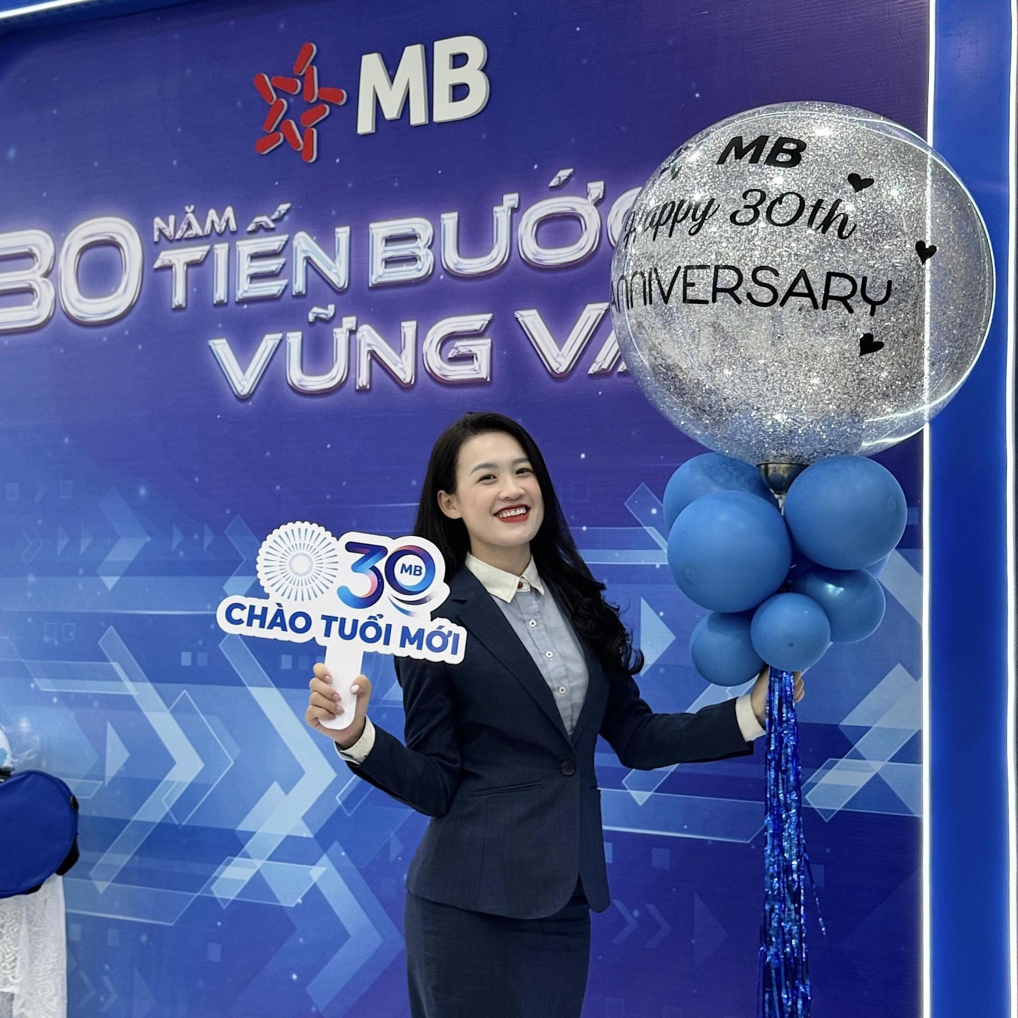 Chuyên viên Nguyễn Thị Hiền