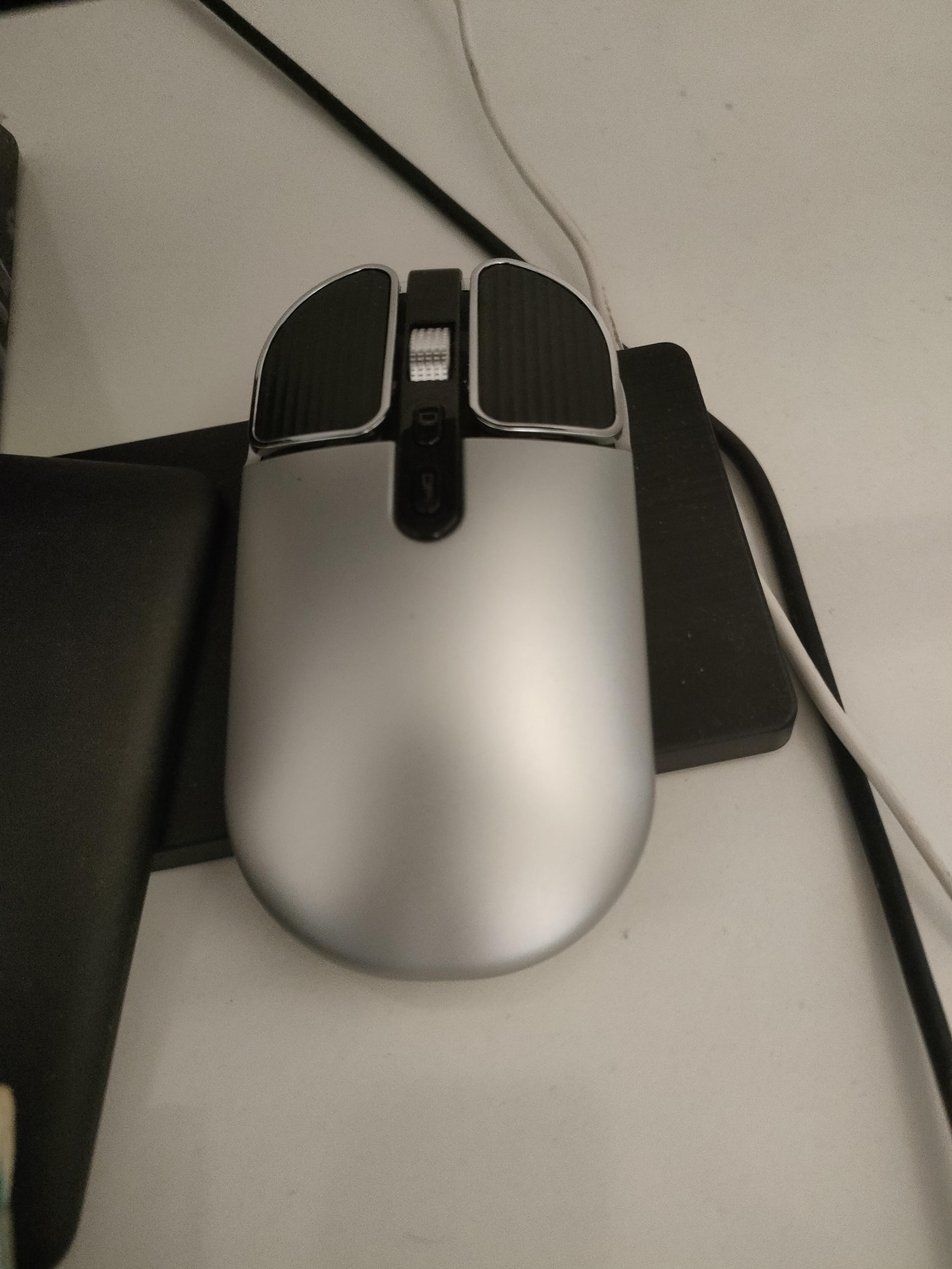 Image image_202512016a8aa5ac2188035dfb5cde1d0c61771c.jpg