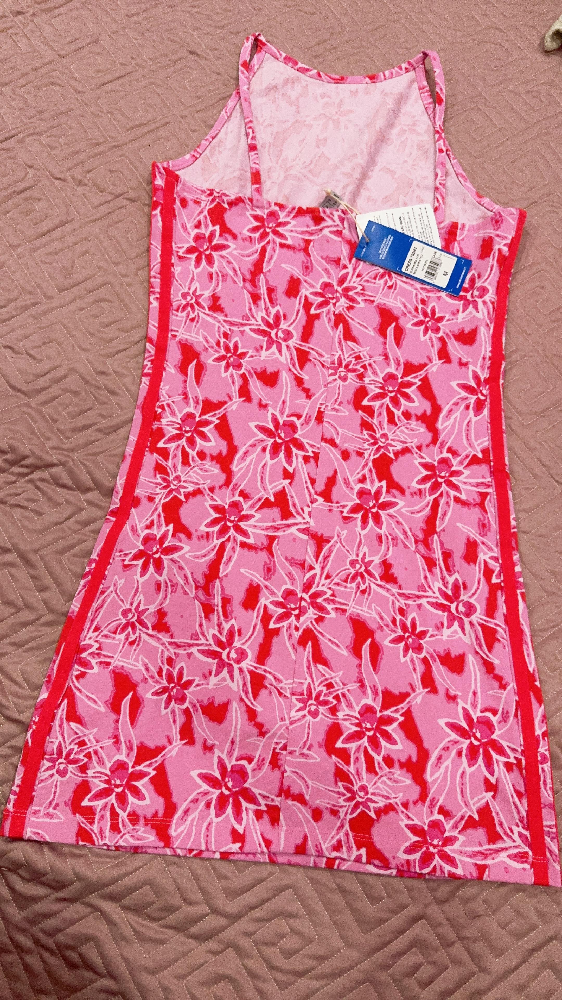 Image image_202512022beddc25a9012f08fe882dd1e7a2e618.jpg