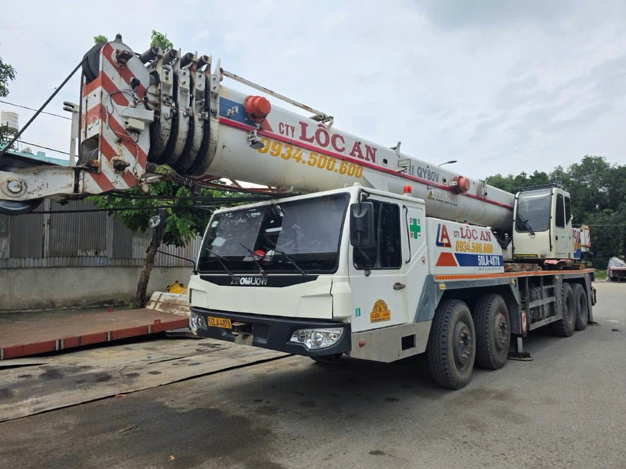 Xe tải cẩu hàng TP.HCM - hình 2