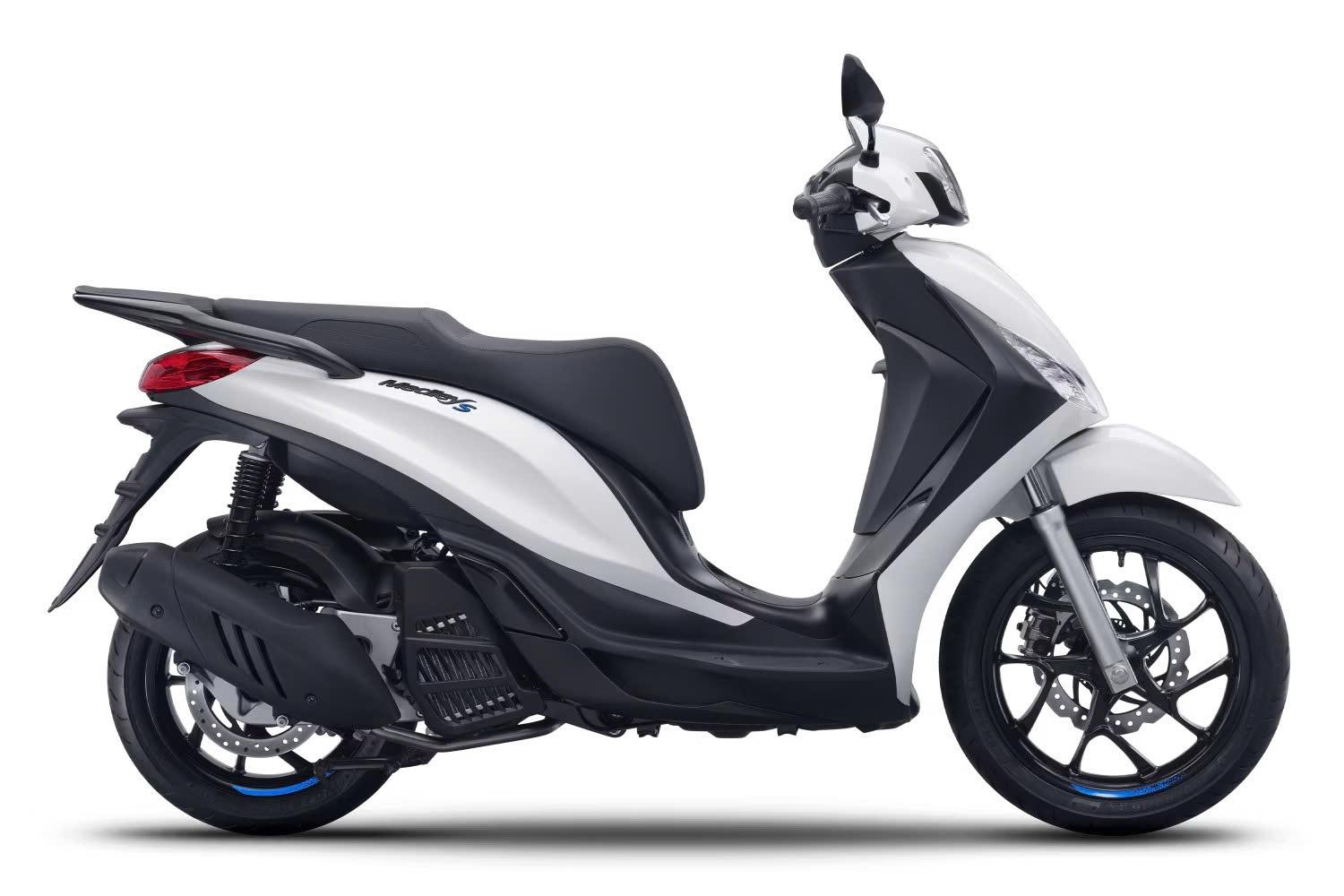 Piaggio Medley 150 S Trắng (Bianco Luna)