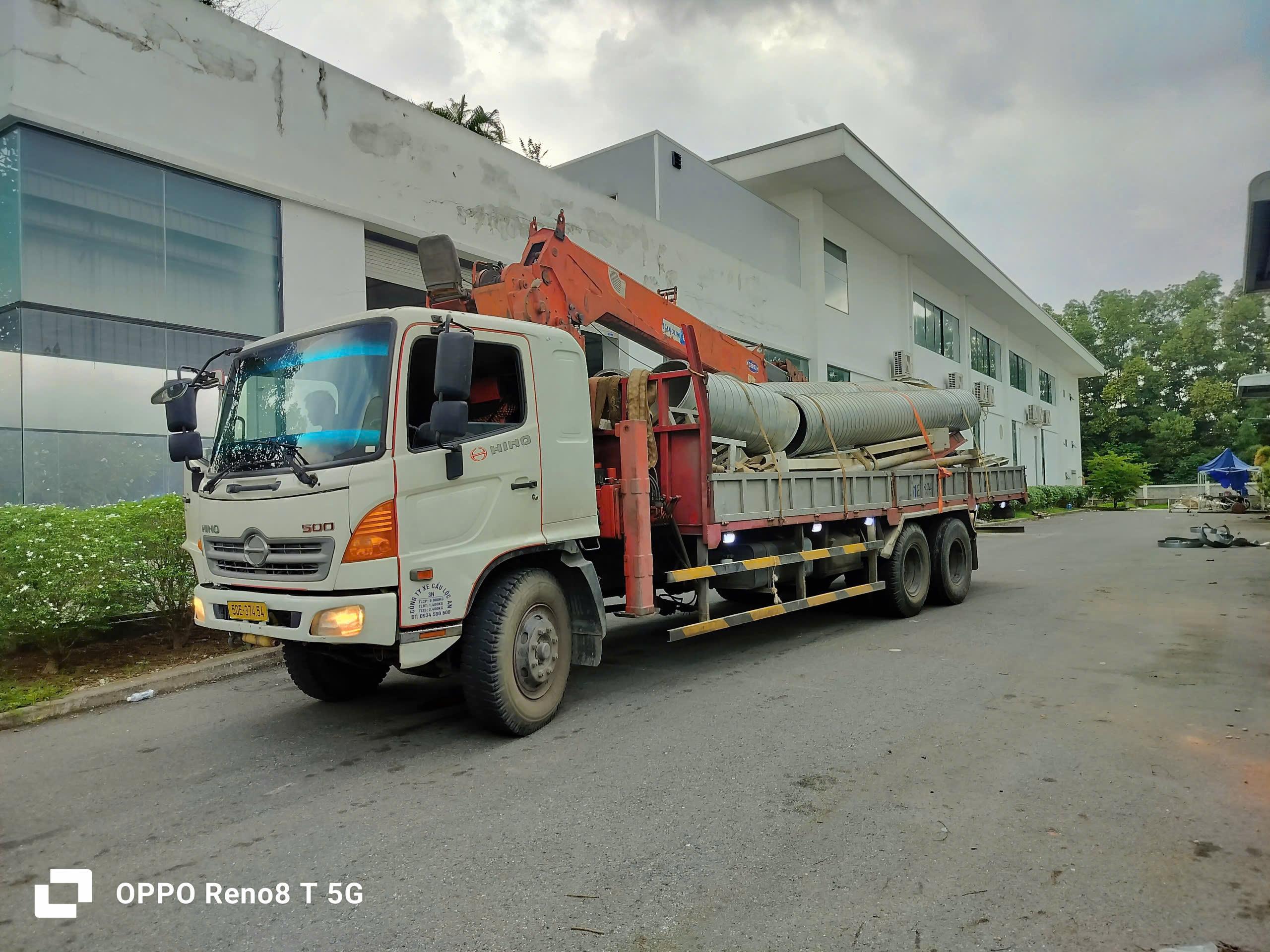 Thuê xe cẩu chuyên dụng khu vực miền nam - Xe cẩu siêu trọng