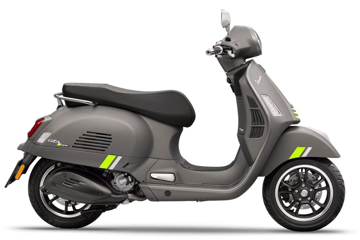 Vespa GTS SuperTech 300 XÁM (Grey Quarzo)