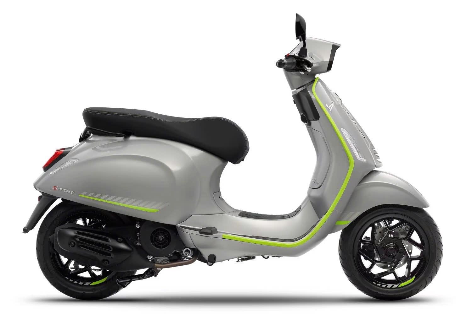 Vespa Sprint Tech 125 XÁM BẠC (Grey Entusiasta)