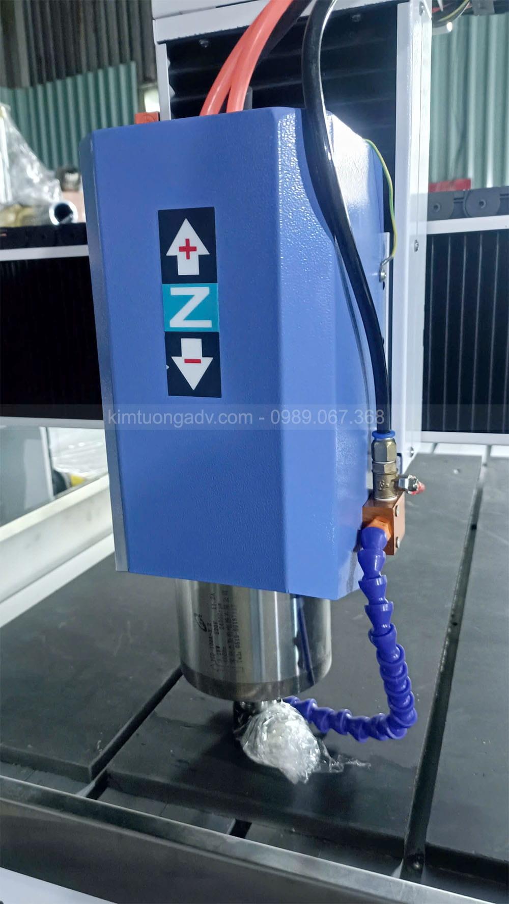 may_cnc_6090_kim_tuong
