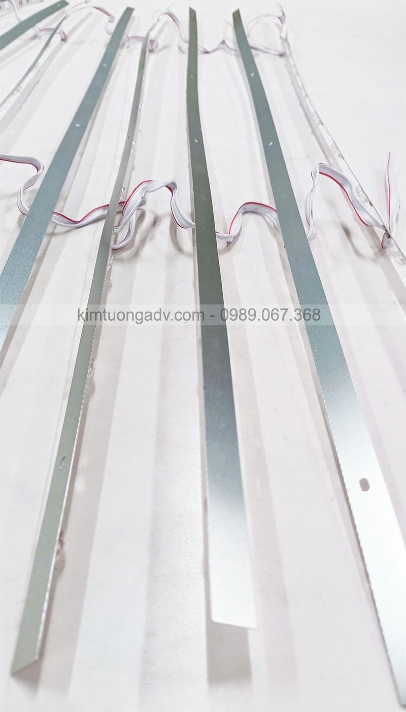 led-thanh-220v-dong-m5-sieu-sang-kim-tuong-3