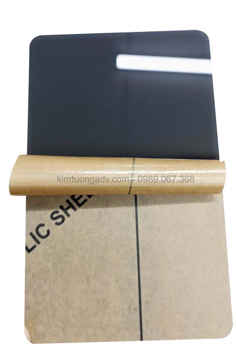 Mica-den-mo-nham-1-mat-kimtuongadv-2