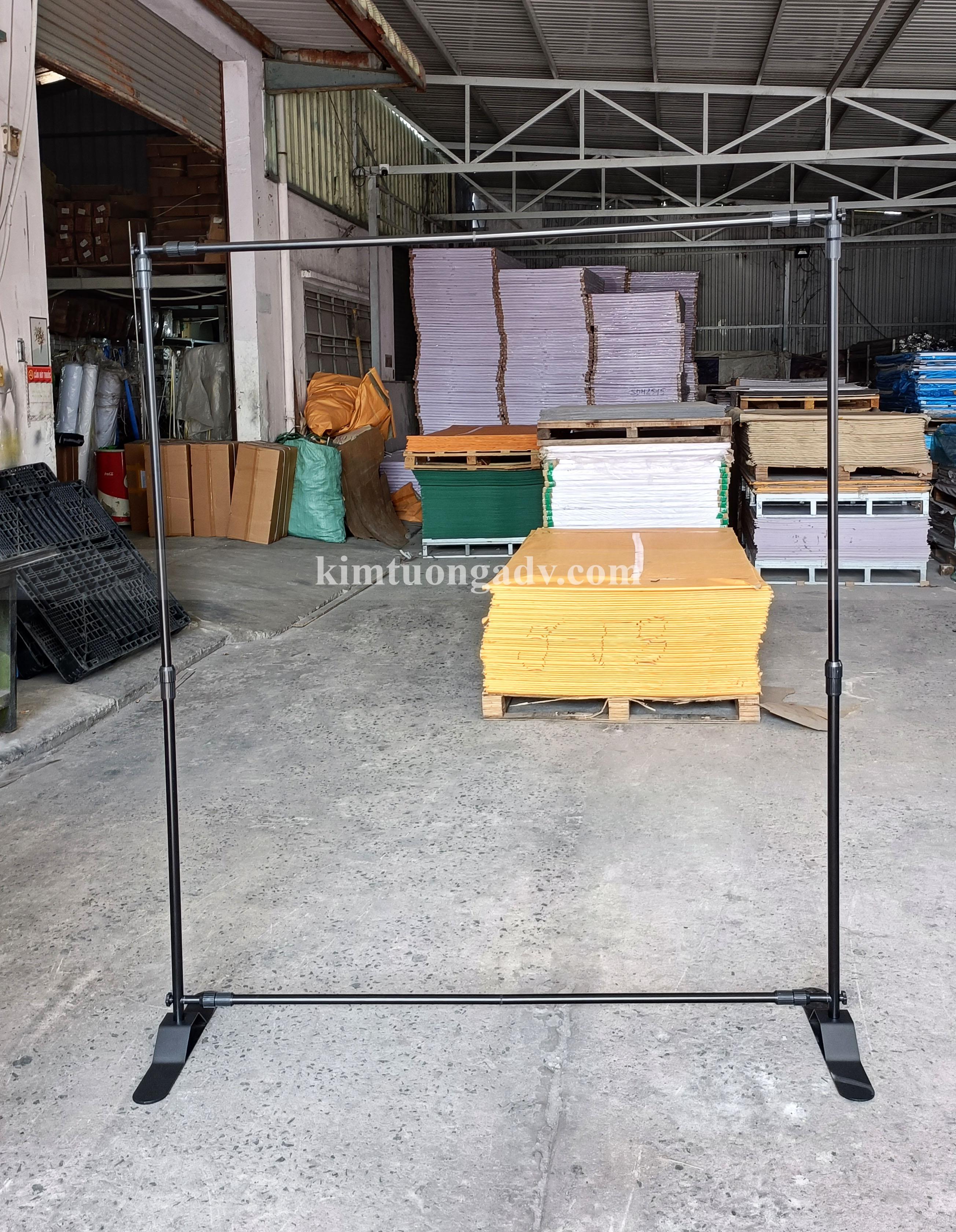khung-backdrop-trien-lam-kim-tuong-2