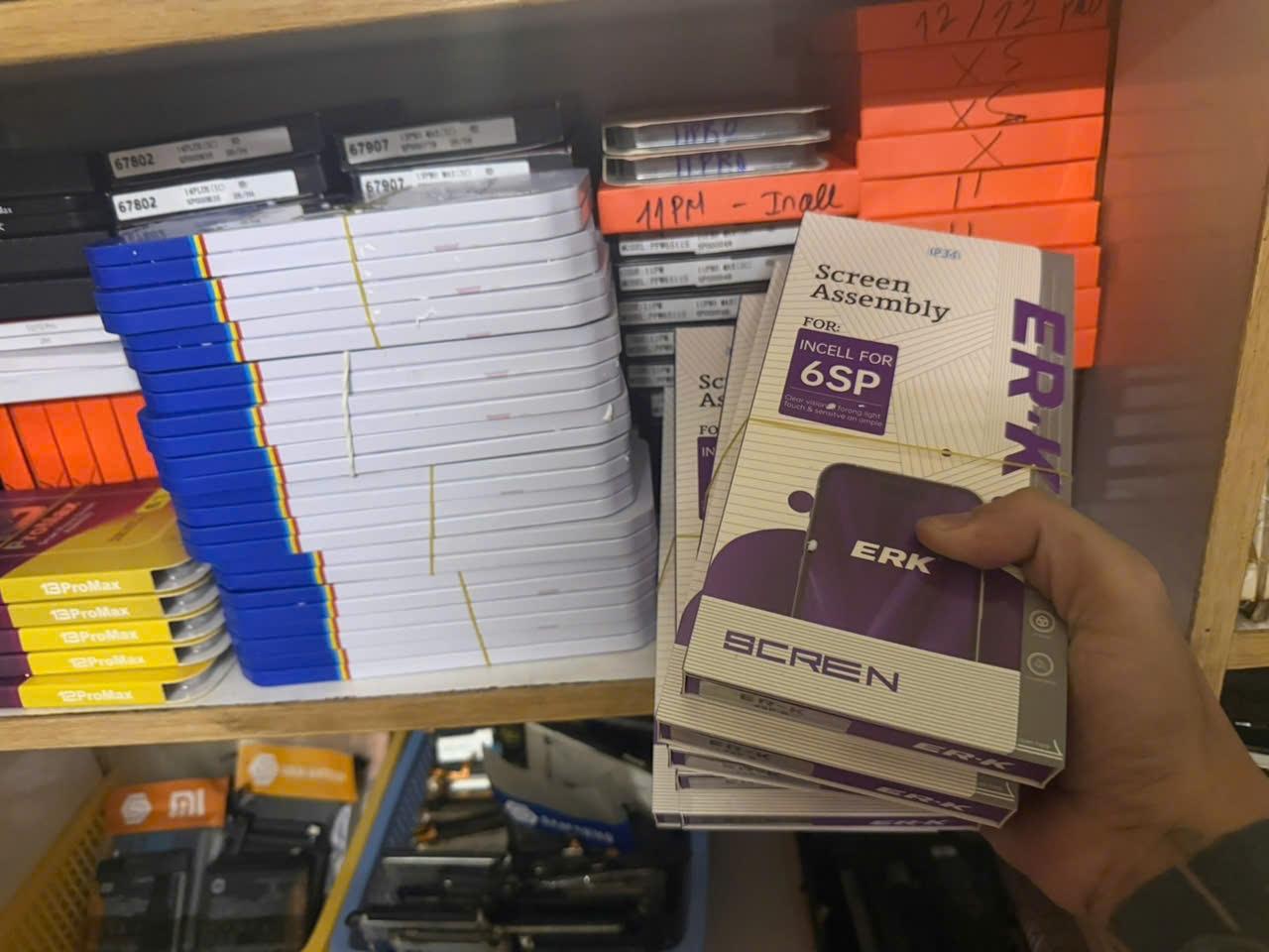 Kho phụ kiện Đạt Mobile 5