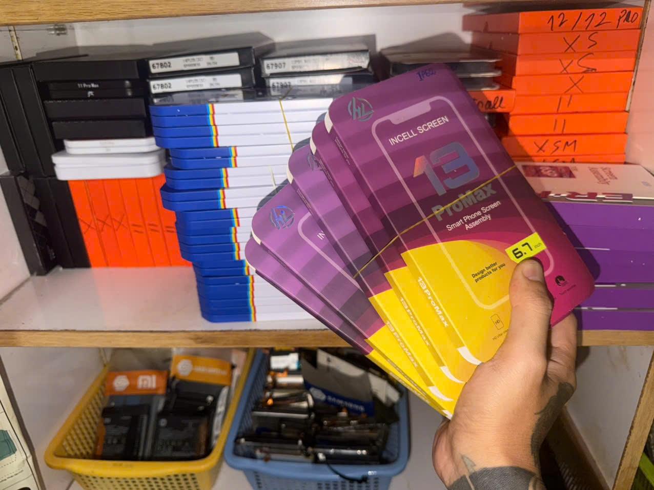 Kho phụ kiện Đạt Mobile 2