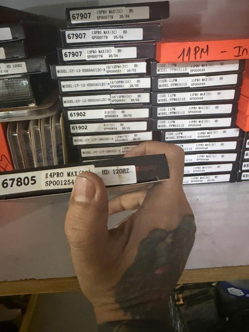 Kho phụ kiện Đạt Mobile 11