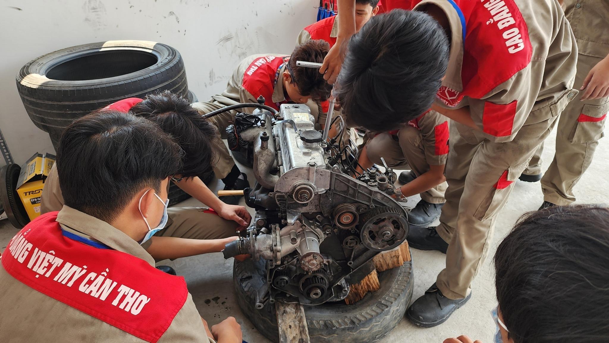 Học nghề sau lớp 9 chọn gì