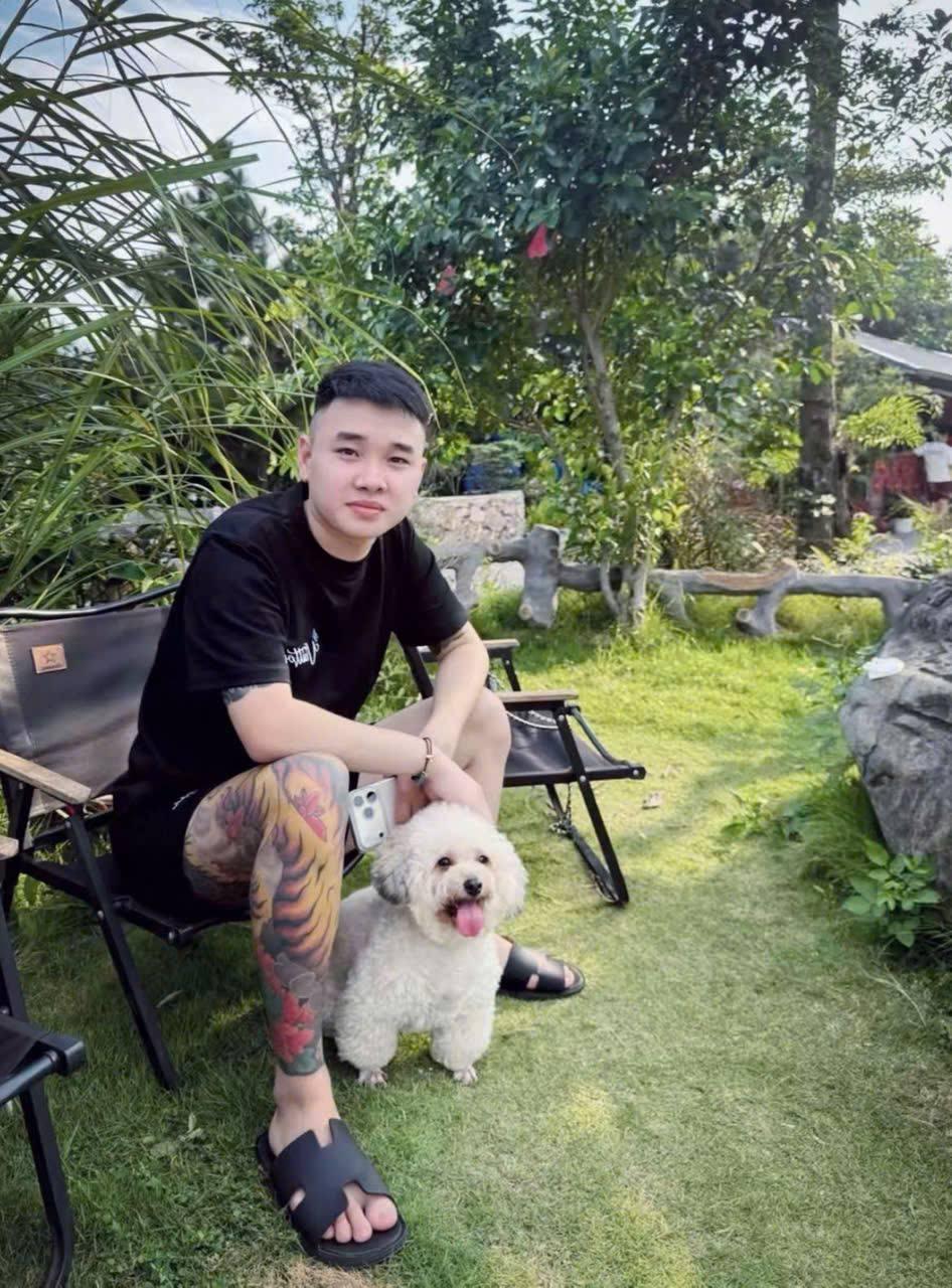 Trần Viết Hoàng