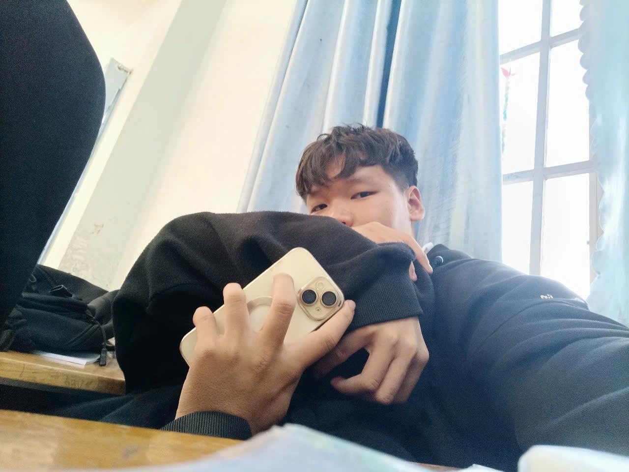 Nguyễn Đình Hậu