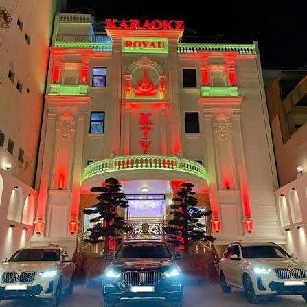 Karaoke Royal tại 97 Cầu Giấy, Hà Nội