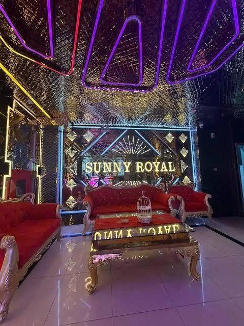 Karaoke Sunny tại 215 Xã Đàn, Hà Nội